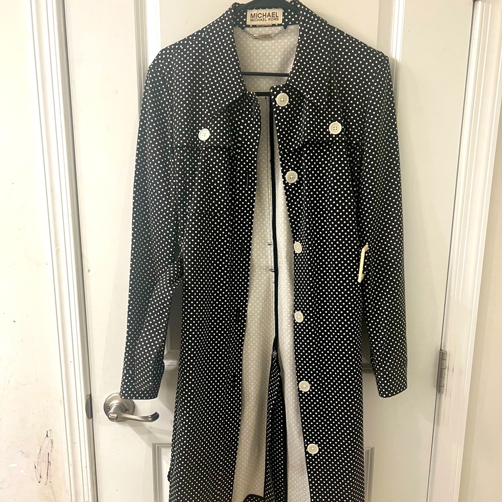 Polka dot MK trench